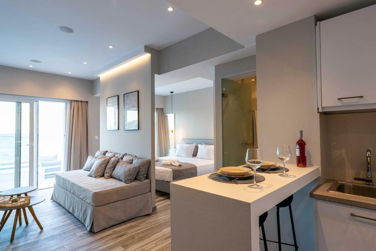 Valtes Luxurious Apartments Mpoukaris Buitenkant foto