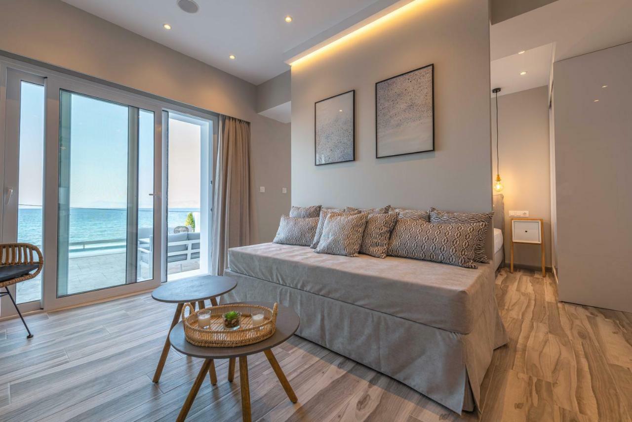 Valtes Luxurious Apartments Mpoukaris Buitenkant foto