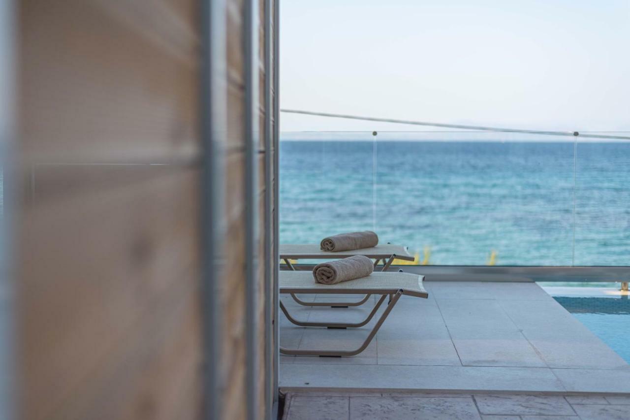 Valtes Luxurious Apartments Mpoukaris Buitenkant foto